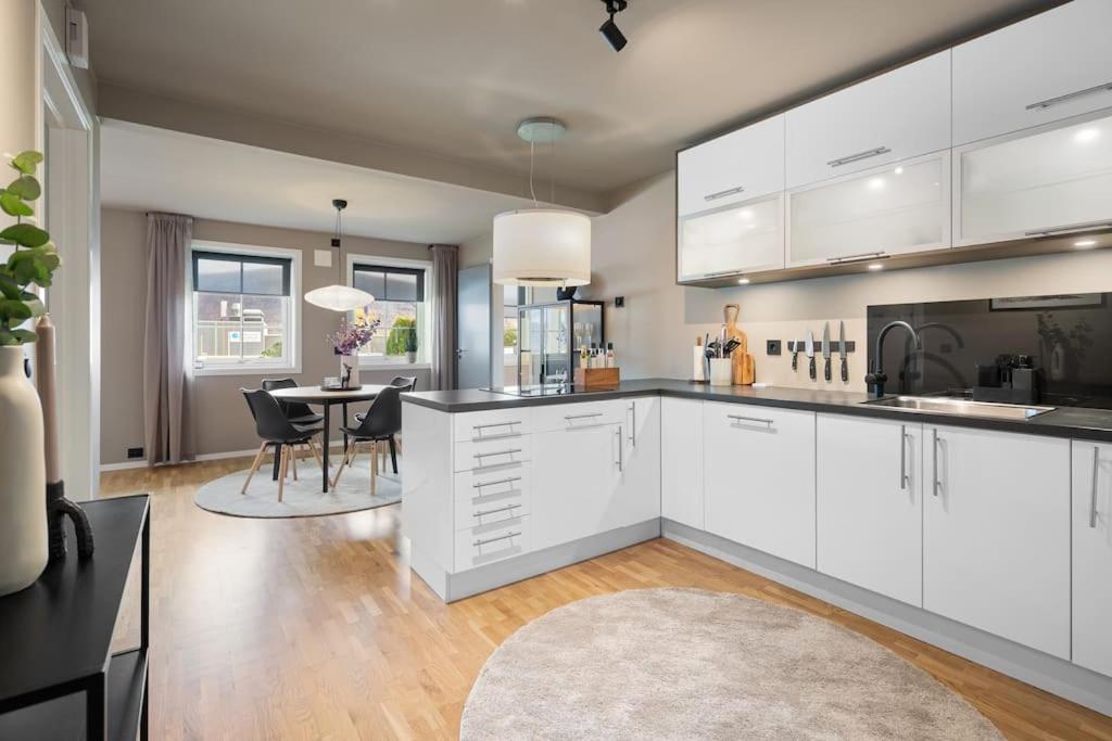 Aurora Luxury Apartment 트롬쇠 외부 사진
